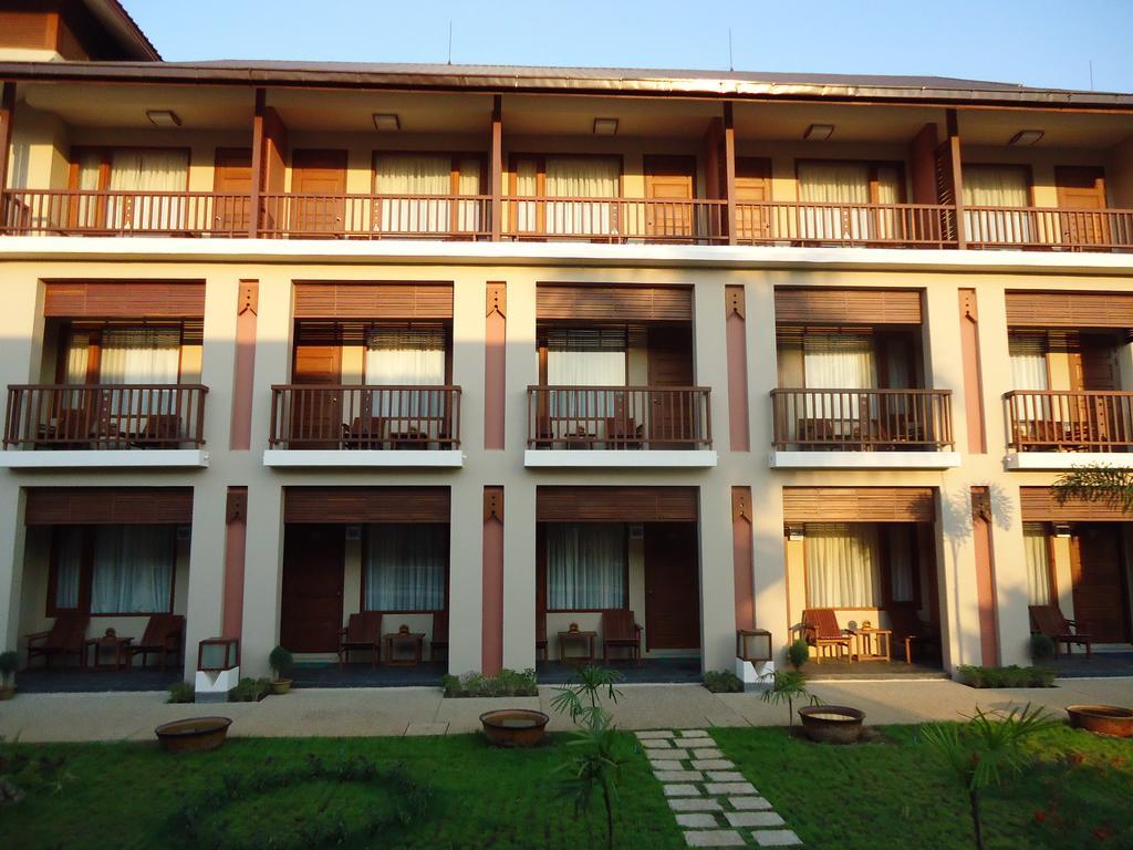 Paradise Hotel Nyaung Shwe Inle Lake Zewnętrze zdjęcie