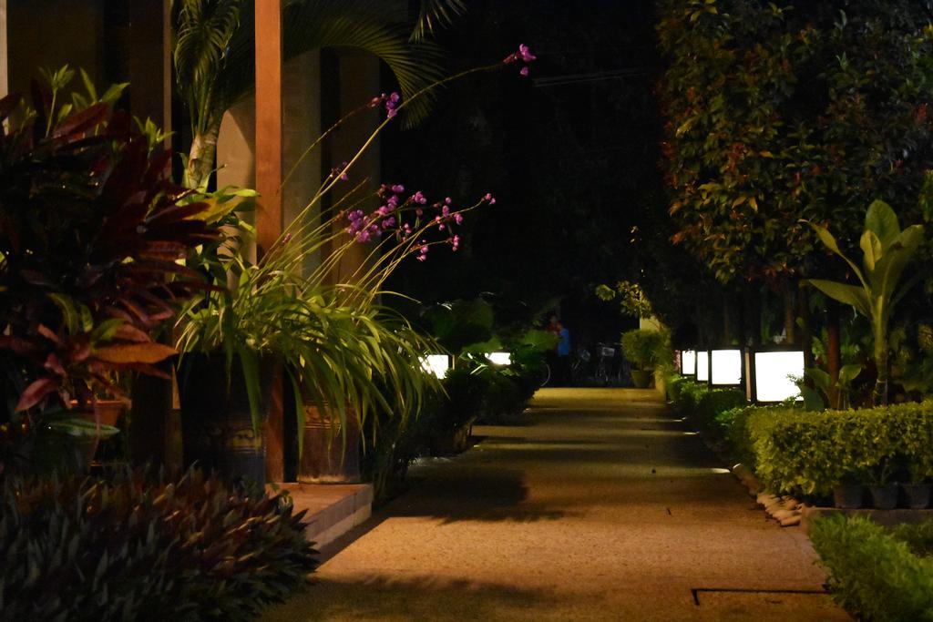 Paradise Hotel Nyaung Shwe Inle Lake Zewnętrze zdjęcie