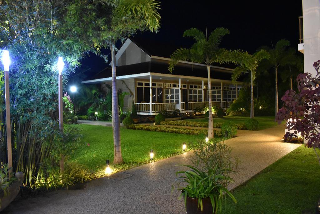 Paradise Hotel Nyaung Shwe Inle Lake Zewnętrze zdjęcie